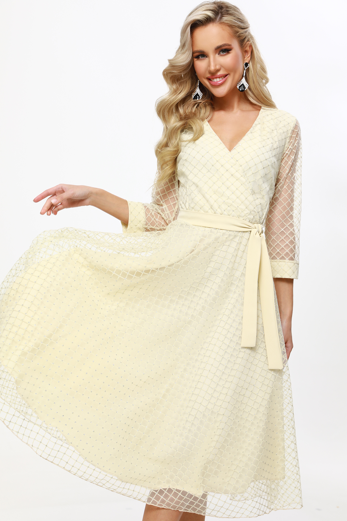 Купить Платье нарядное на подкладе с расклешенной юбкой по цене: 2 030 ...