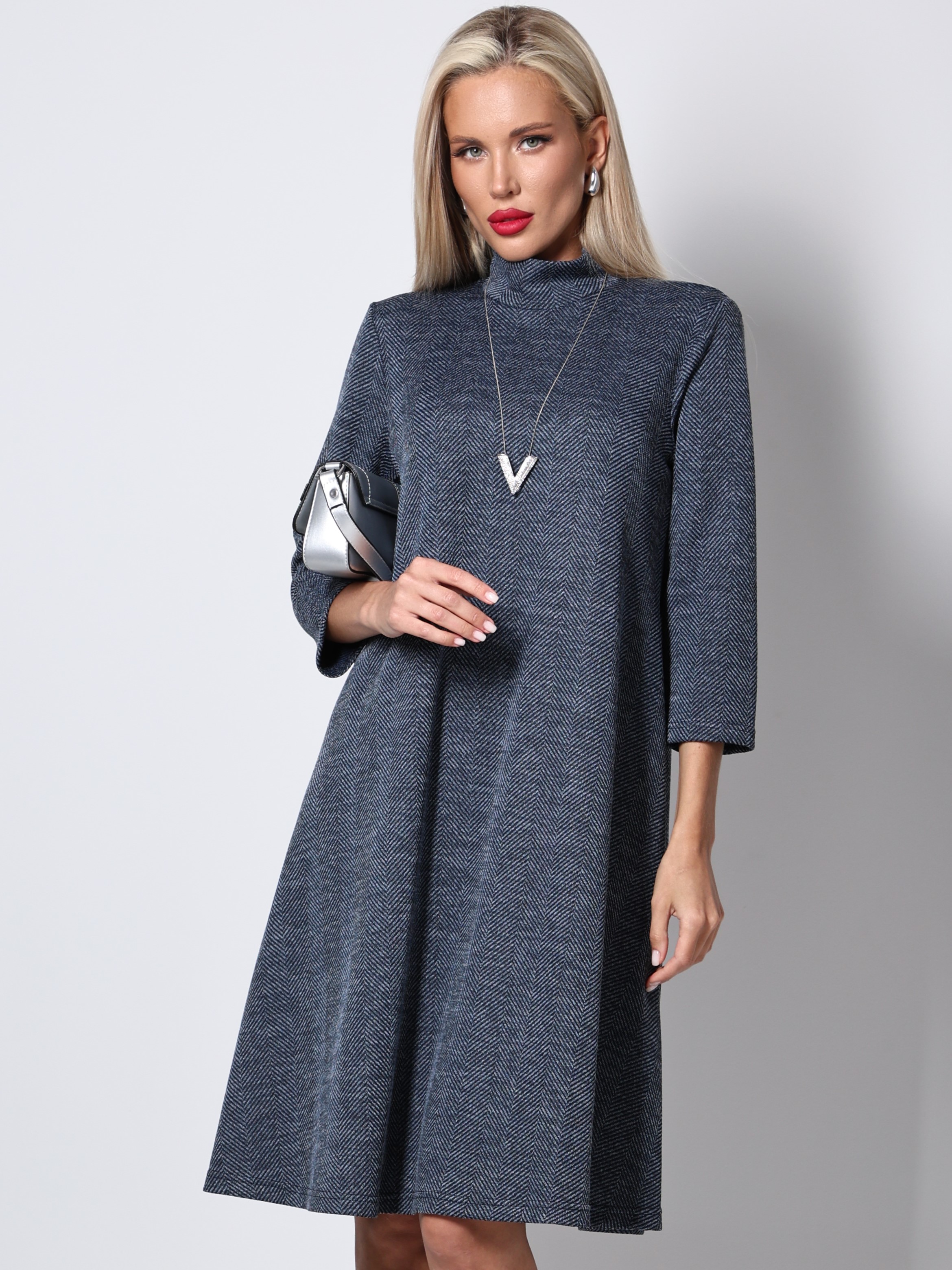 Платье Особенно актуально, изящнаяП-4769